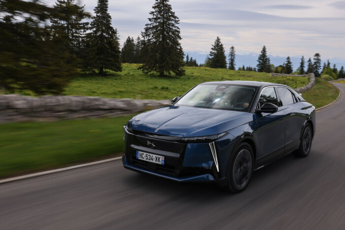 Sosem jött még ennyi új autó Magyarországra 10