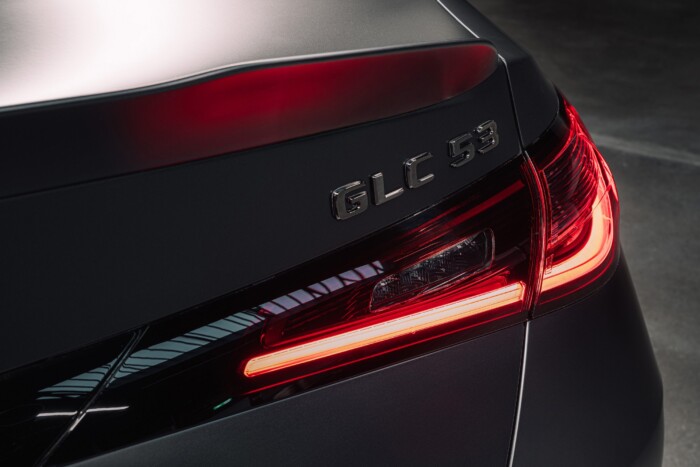 Megadja a rajongóknak a Mercedes, amit akarnak 6