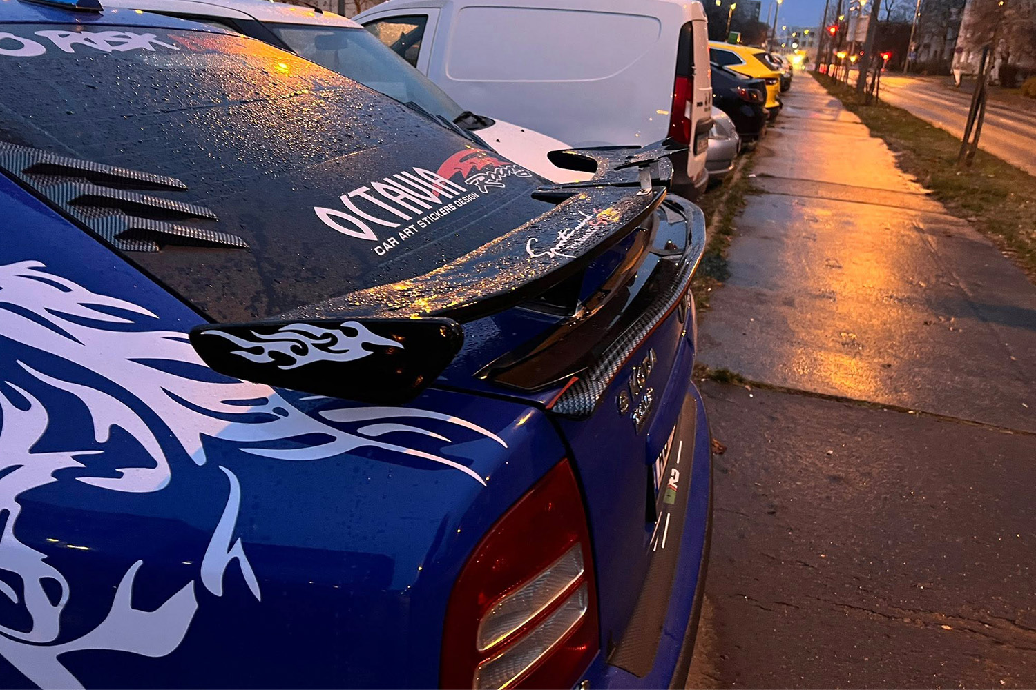 605518346_25573130155650761_8388843605051440594_n | Vezess