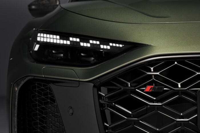 Megépítette első sporthibridjét az Audi 15