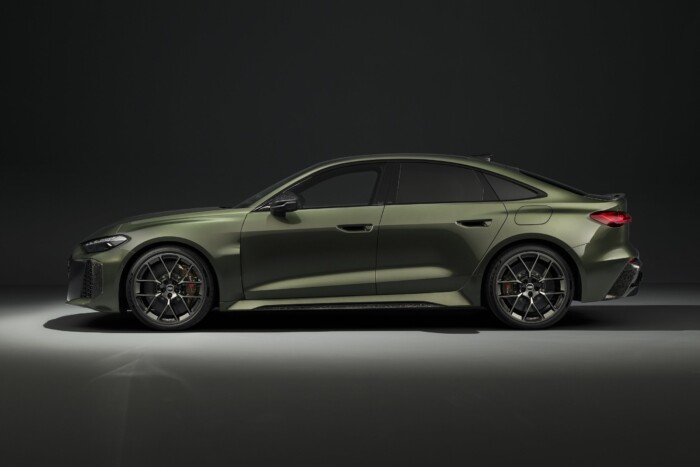 Megépítette első sporthibridjét az Audi 13