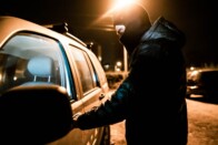 Ötször lopta el ugyanazt az autót a fifikás tolvaj 3 Ötször lopta el ugyanazt az autót a fifikás tolvaj 3