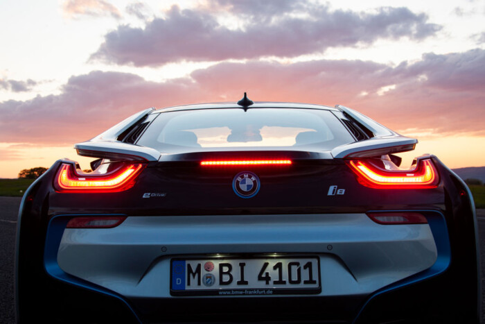 Megőrültek a magyar autósok ezért a tiltott autós extráért 3