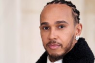 Egészen Japánig utazott új pasijáért Kim Kardashian 2