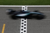 A nyári szünetig biztosan marad a Mercedes motortrükkje 2