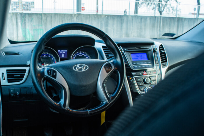 Olcsóbb, mint a Golf és a Focus: megéri használtan a Hyundai i30? 16