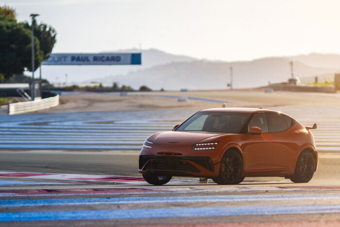 Kevés a kínai autók ellen a jó ár és a garancia 12