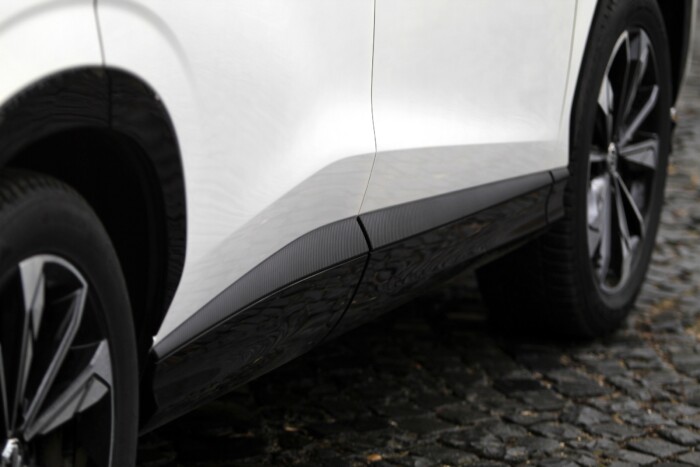 Olcsó autózással kecsegtető különc kínai hibrid 7 Olcsó autózással kecsegtető különc kínai hibrid 7