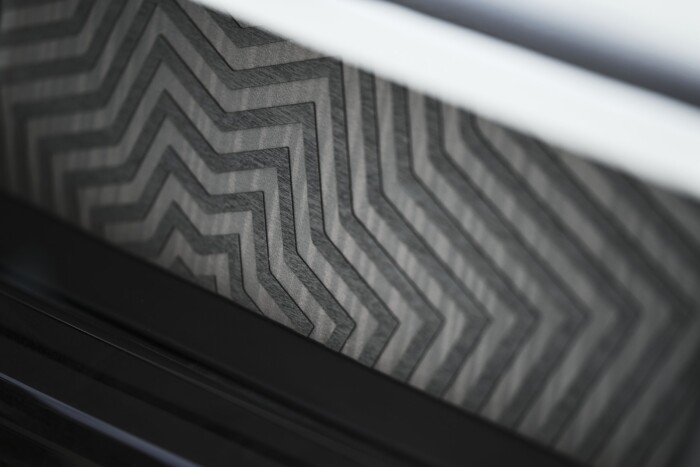 Nem volt még ilyen: lézerrel vágtak mintákat autóra 9