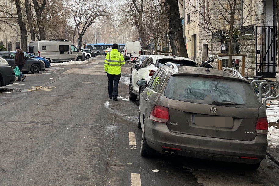 Új autó-ellenőrző rendszer jöhet Budapesten