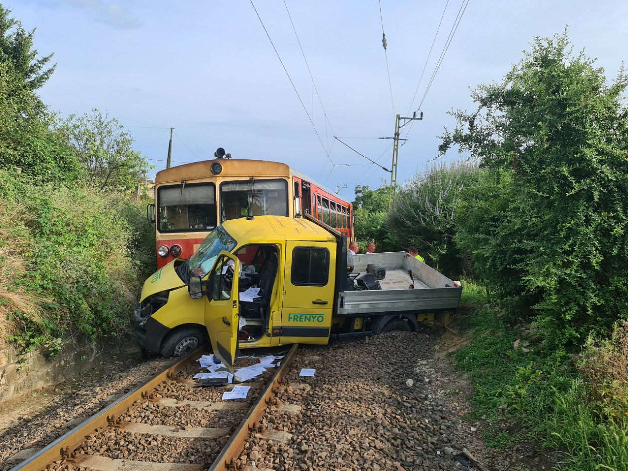 Nincs javulás: sok autós hal meg a vasúti átjárókban 2