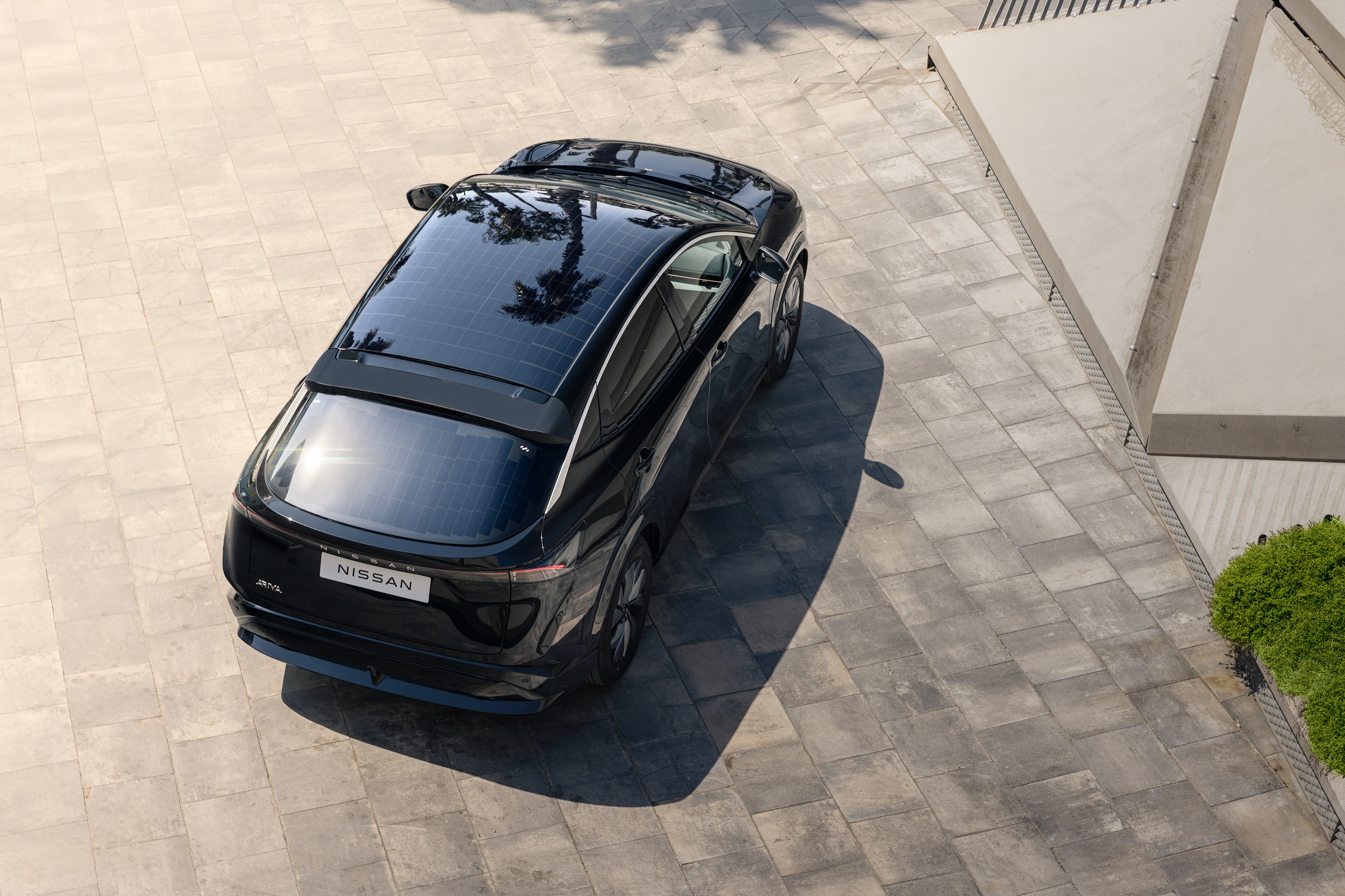 SolarPowered Ariya Concept | Vezess