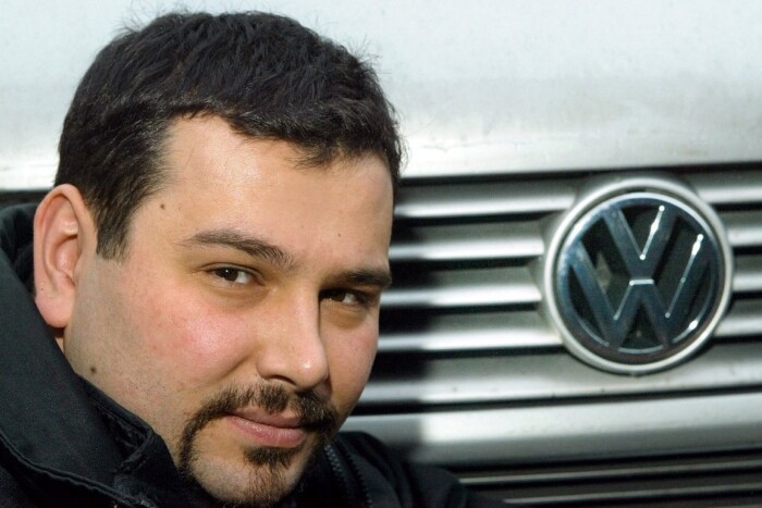 Így csinált milliomost egy autószerelőből a Volkswagen 3 Így csinált milliomost egy autószerelőből a Volkswagen 3