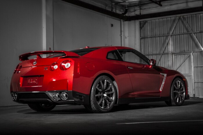 Valódi arannyal fényezik le ezt az autót 8 Valódi arannyal fényezik le ezt az autót 8