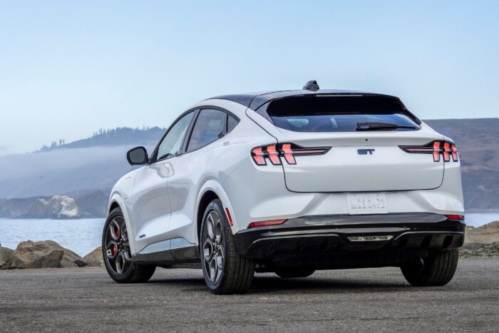 Saját nagyapjának álmodja magát ez a Ford 7