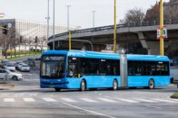 Most először járnak ilyen buszok Budapesten 5