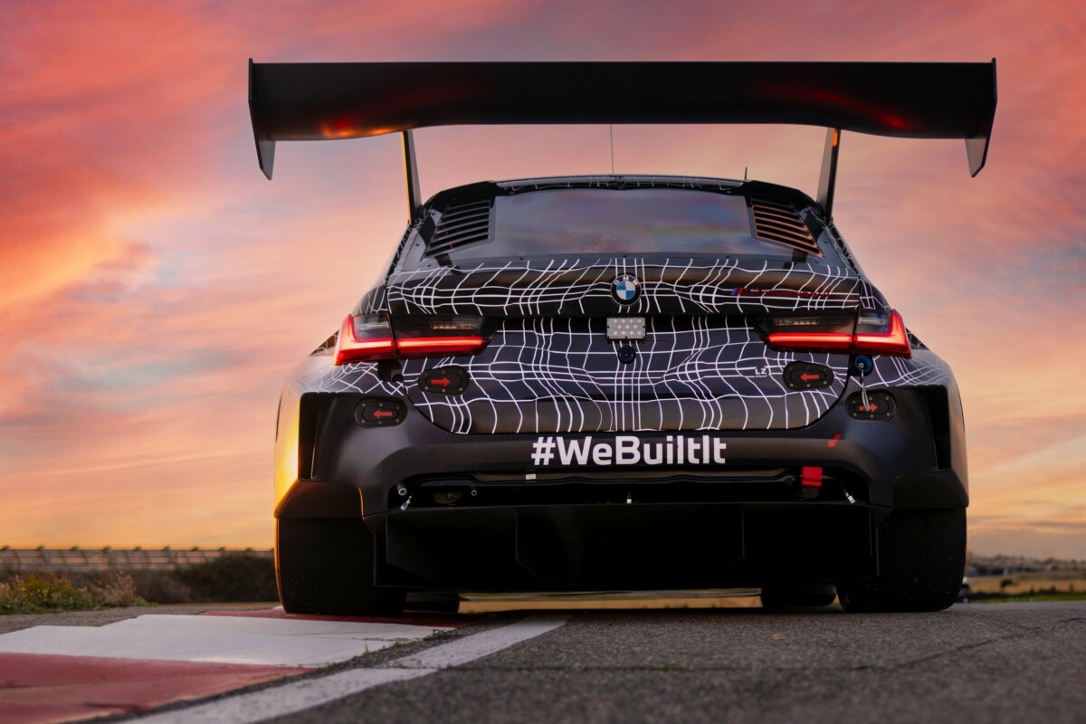 Harmincéves hiányt pótol ez a BMW