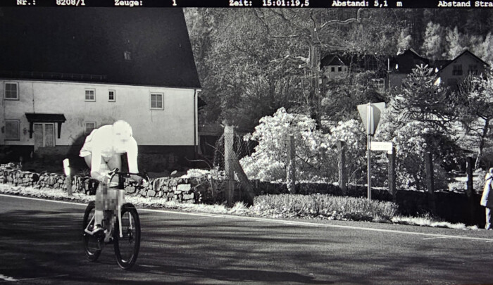 Na ilyet se sűrűn mér be a traffipax, a rendőrök is meglepődtek 1 Na ilyet se sűrűn mér be a traffipax, a rendőrök is meglepődtek 1
