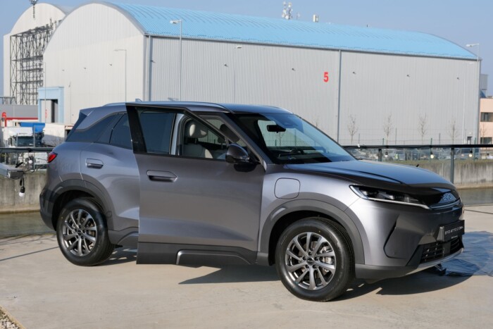 Olcsóbb, erősebb, hátsókerekes: odacsapott a BYD 9 Olcsóbb, erősebb, hátsókerekes: odacsapott a BYD 9