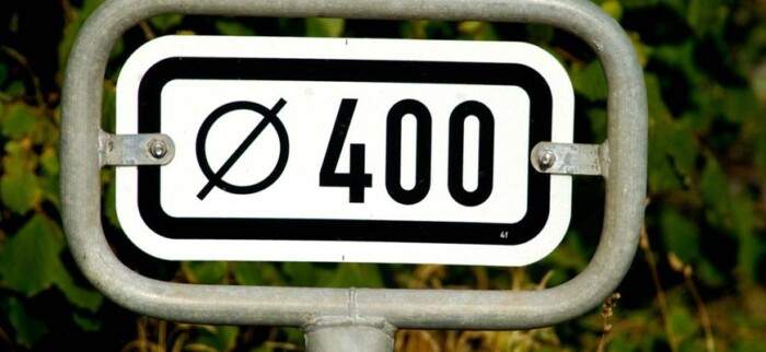 Rejtélyes kis tábla az út szélén: Mit jelent ez a furcsa jelzés? 1