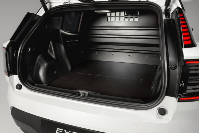 Prémium furgon 400 lóerő fölött, jöhet? 8 Prémium furgon 400 lóerő fölött, jöhet? 8