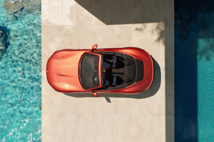 Álomautót küld Magyarországra a Ferrari – Videóval 12