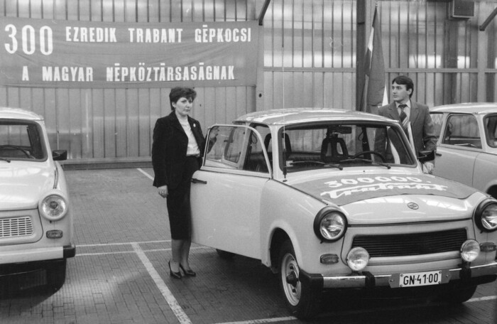 Így imádta a magyarság a pöfögő duroplast legendát 11