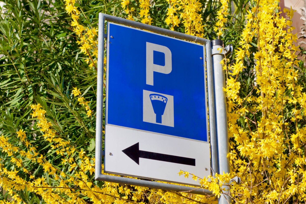 20 évig fejte a parkolóautomatákat rendőrfőnök, lebukott