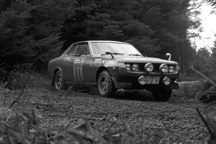 Felismered, mi volt ez az autó, mielőtt V12-es szívet kapott? 6