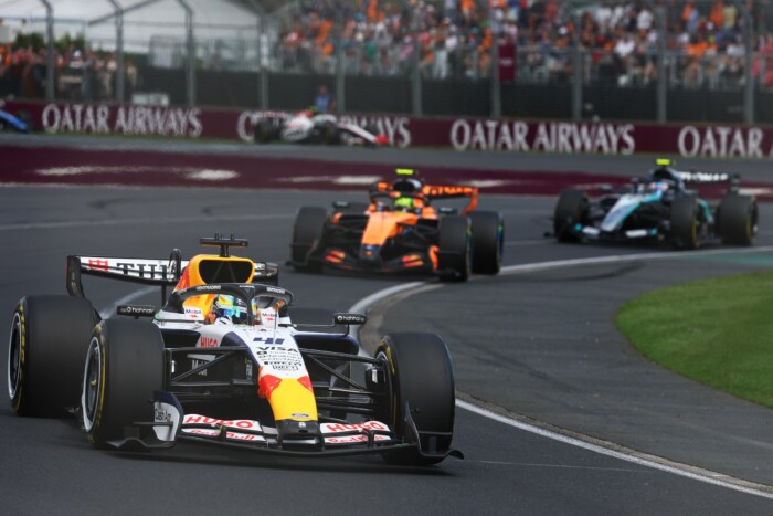 Küzdelmes Mercedes-sikerrel indult az F1 új korszaka 10