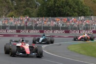 Red Bull-színekbe öltöznek a Ferrari-pilóták 1