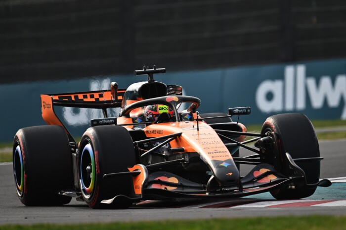 Tovább villog az F1-ifjonc, újabb elsőséget szerzett 8