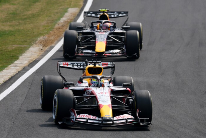 Mázli kellett a Mercedes újabb F1-es győzelméhez 7