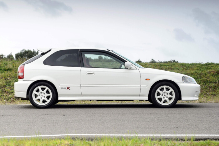 Ennyit drágultak az autók 25 év alatt 15