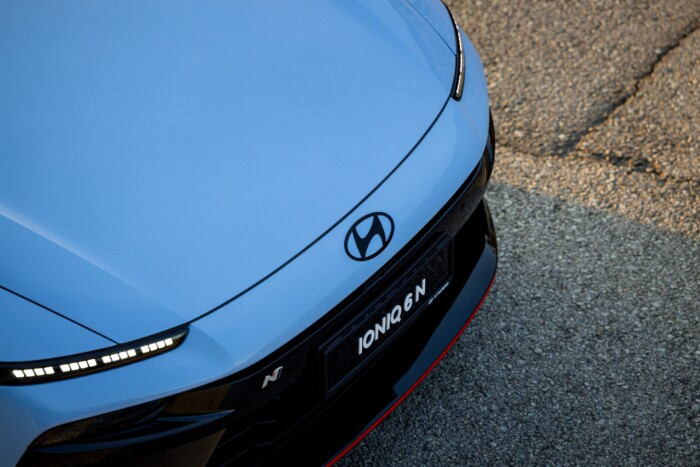 Villanyautó, ami elhiteti veled, hogy benzines 6