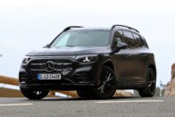 Már az utakon a Mercedes új kombija 1