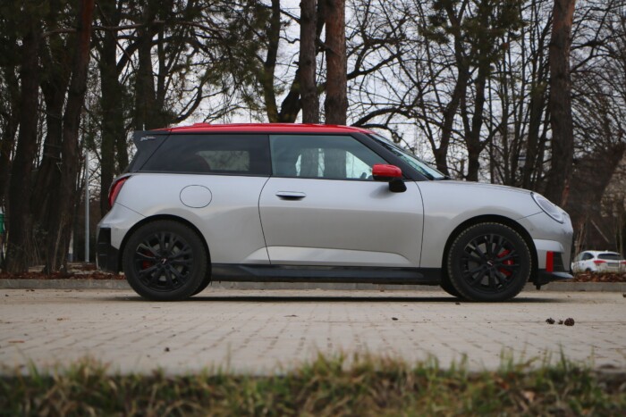 Kínzóan kemény kéj a konnektorból 7 Kínzóan kemény kéj a konnektorból 7