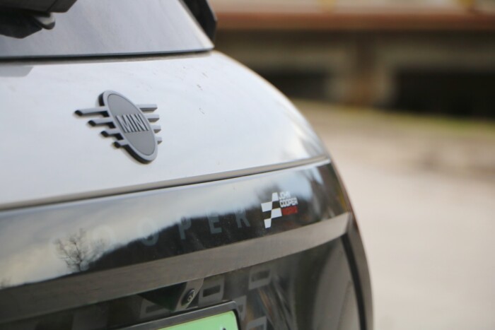 Kínzóan kemény kéj a konnektorból 15 Kínzóan kemény kéj a konnektorból 15