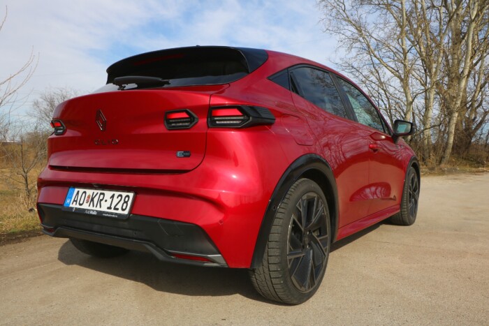 Kilóg a sorból az új Renault Clio 8