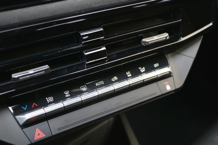 Kilóg a sorból az új Renault Clio 17