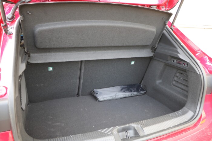 Kilóg a sorból az új Renault Clio 15