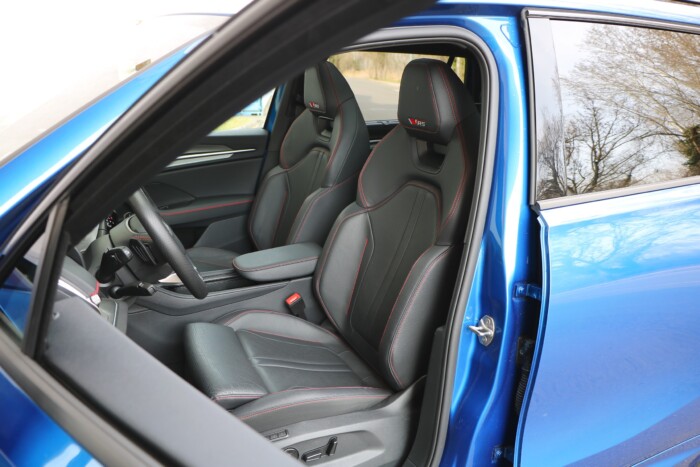 Nagycsaládos apák vágyálma ez a bivalyerős Skoda 14