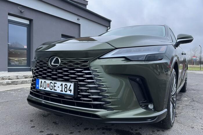 Vezetési élményt máshol keress, itt csak relax van 13 Vezetési élményt máshol keress, itt csak relax van 13