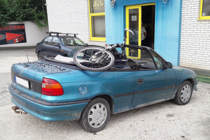 Egymillióból is lehet használt kabriód 10