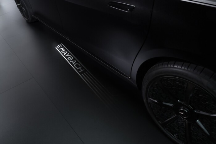 Sérthetetlennek hitt tabut dönt meg a legdrágább Mercedes 15