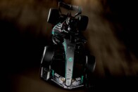 Itt az új F1-balhé: szabálytalan lehet a Mercedes 2 Itt az új F1-balhé: szabálytalan lehet a Mercedes 2