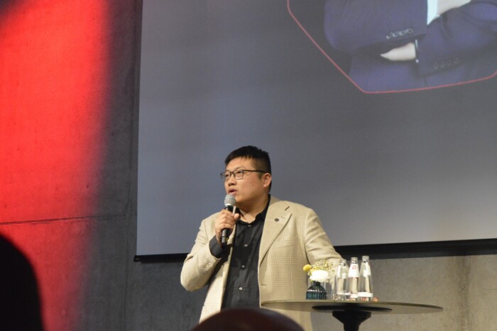 A jövő akkumulátorával érkezik az új MG 7