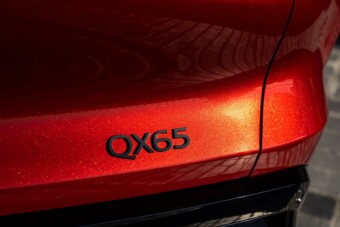 Valódi arannyal fényezik le ezt az autót