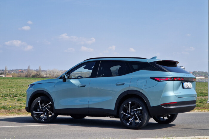 Sokat ad, de hiányzik a tűz – itt az Omoda 7 1