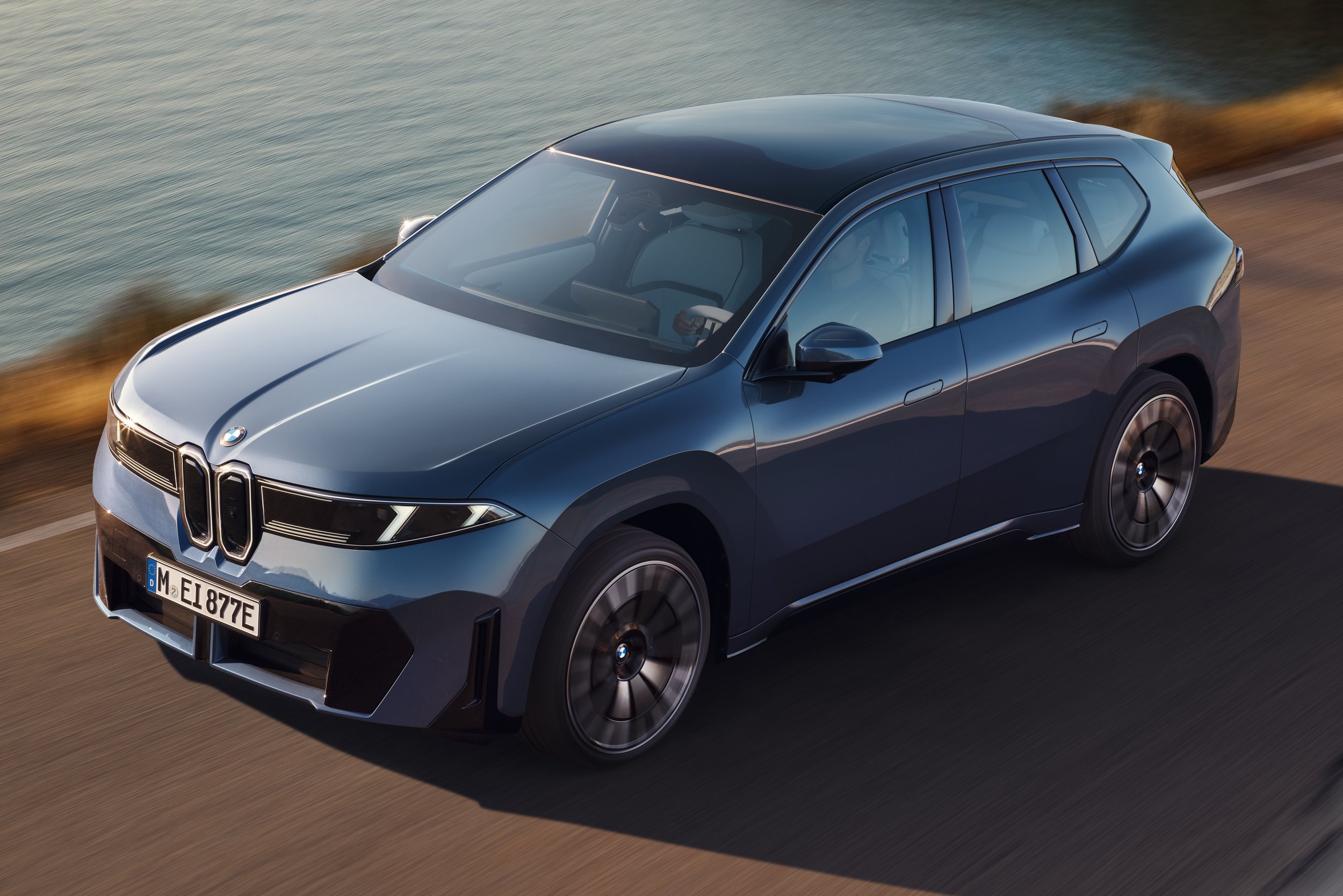 p90615625-highres | Vezess